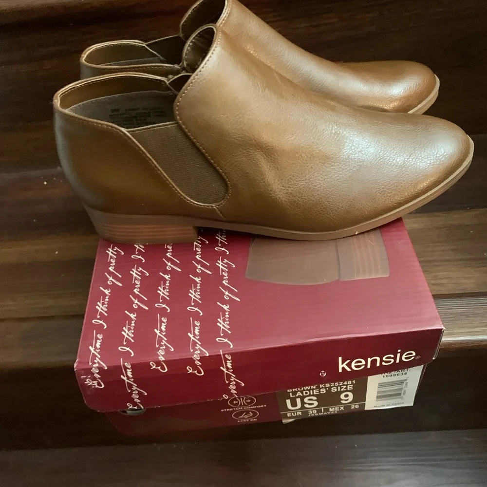 New Kensie Women's Sammy Brown Ankle Boots Bootie Size 9, 10, 7.5, 7, 6.5 - Picture 6 of 15